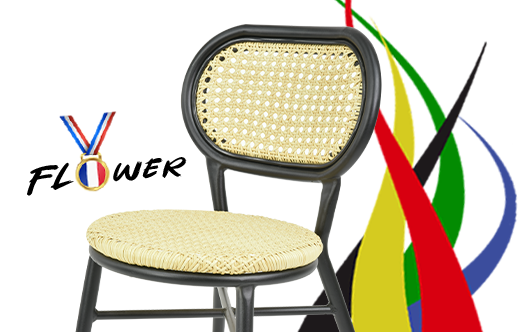 Chaise de terrasse de la gamme FLOWER par ligne vauzelle